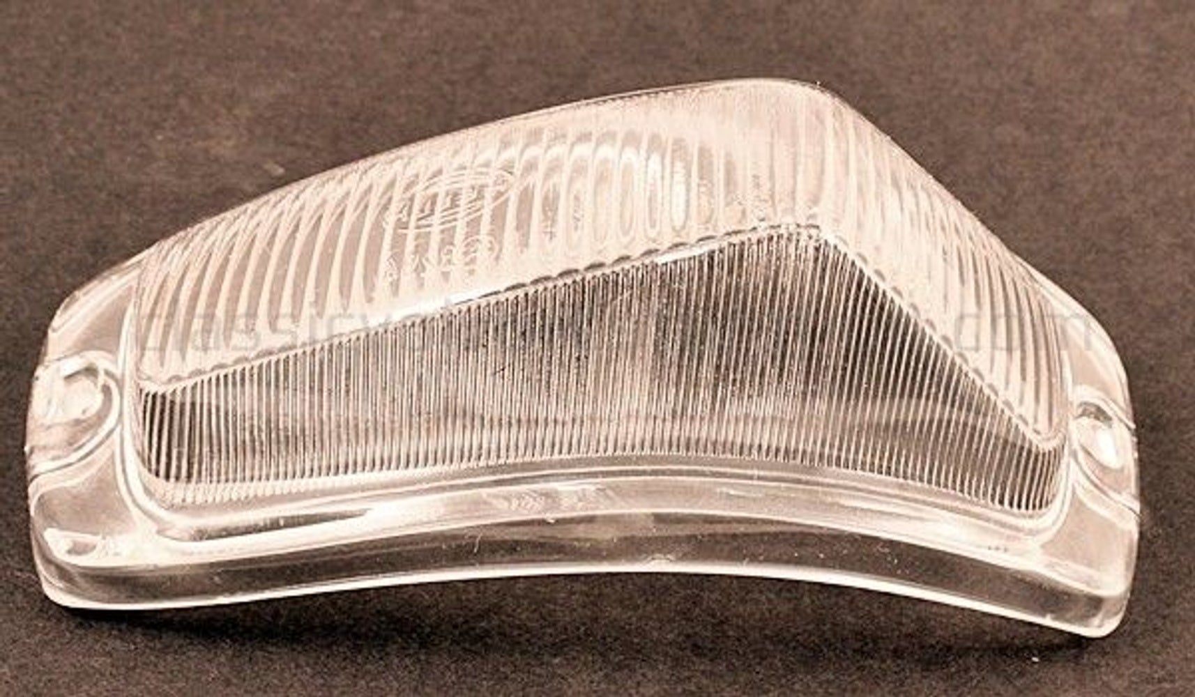 Blinklysglas hvidt til Volvo Amazon, 1957-61, venstre — bild 2 av 2