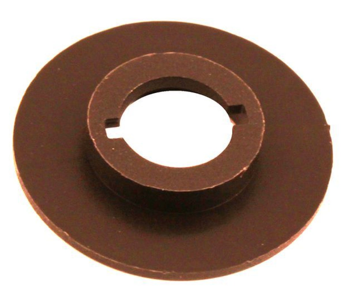 Reservehjulsholder til Volvo 240, 245, 260, 740, 760, 780, 940, 960, S90, V90 — bild 1 av 2